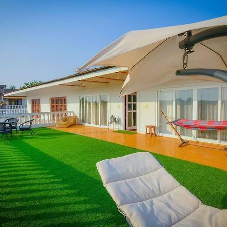 Villa Nazuri W Caretaker Кандолим Екстериор снимка