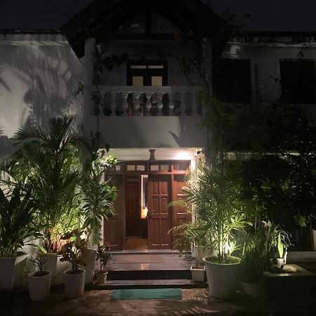 Villa Nazuri W Caretaker Кандолим Екстериор снимка
