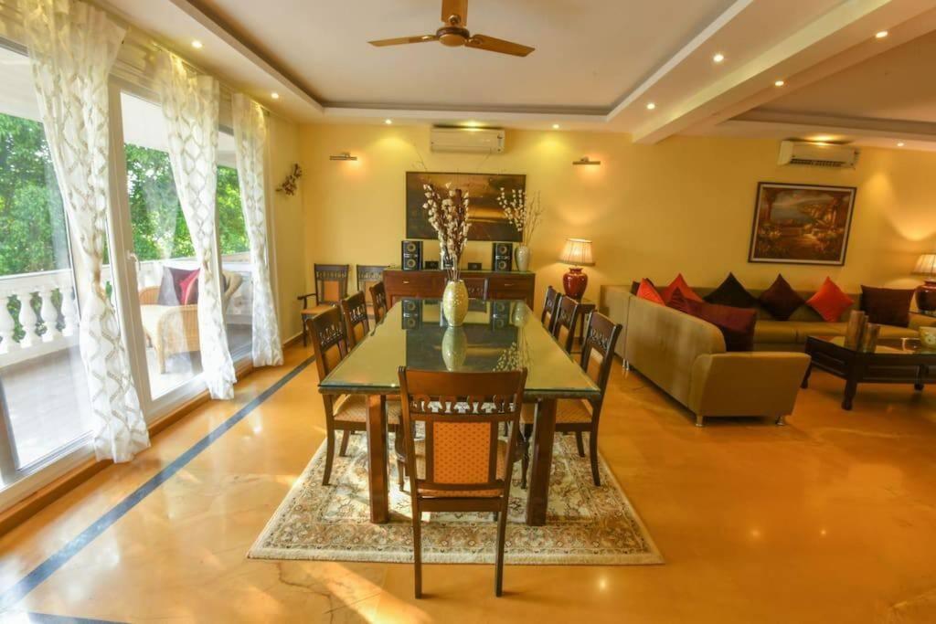 Villa Nazuri W Caretaker Кандолим Екстериор снимка